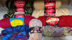 lot 512 image: Misc Yarns