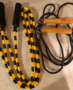 lot 677 image: Training Jump Rope Set (2)