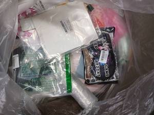 lot 3822 image: Mystery Box