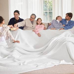lot 211271 image: Bedsure Gentlesoft 100% Cotton Large Blanket Oversized King for Bed - Breathable Thick Waffle Weave Blanket for Summer, Couch Cover, White, 120x94 inches