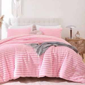 lot 411141 image: Smoofy Fluffy King Size Comforter Set 3 Pieces - Pink Fleece Fluffy Comforter Set, Luxury Fuzzy King Bedding Set, Soft King Bed Set All Season, Heavy Faux Fur Comforter with 2 Pillow Cases