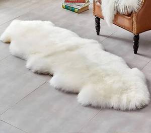 lot 411161 image: WL&ALLEN Genuine Sheepskin 100% New Zealand Sheepskin Wool Area Rug Double Pelt 2x 6, Ivory White