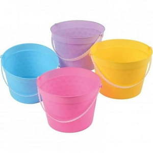 lot 20096 image: US Toy ED280 Plastic Easter Baskets - 3 Assorted Color
