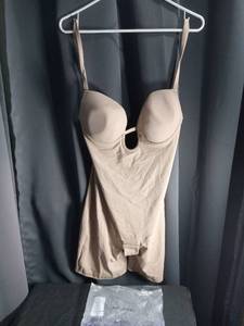 lot 1033 image: Higher Power Shaping Bodysuit