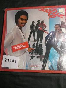 lot 1089 image: Arista Records - Rock On Album with You Can Change That Hit
