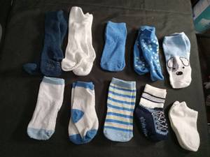 lot 1124 image: Baby Boys Blue and White Sock Collection