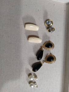 lot 12477 image: Classic Earring Collection Set