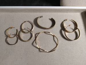 lot 12512 image: Twisted Silver Hoop Earrings Set