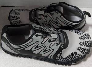 lot 2741 image: HOBIBEAR Wide Toe Box Barefoot Shoes for Men Women Gym Minimalist Cross-Trainer Running Hike Grounded Footwear Non Slip Zero Drop Grey, Mens Size 12 - Retail $33