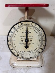 Vintage Universal Household Scale