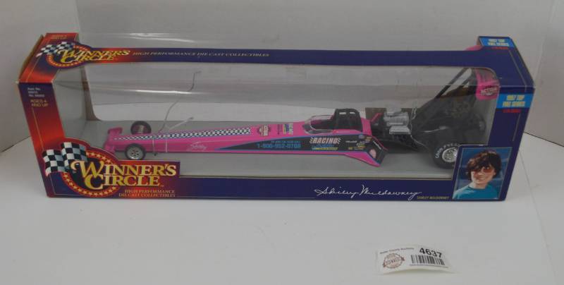 lot 4637 image: Shirley Muldowney Top Fuel Diecast 124 Scale