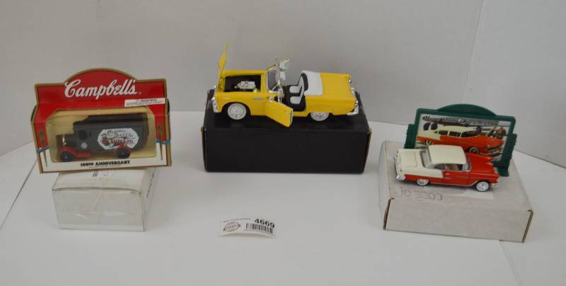 lot 4669 image: Campbells Soup Diecast, 1976 Ford Thunderbird Diecast 124 Scale, 1976 Chevy Bel Air 164 Scale