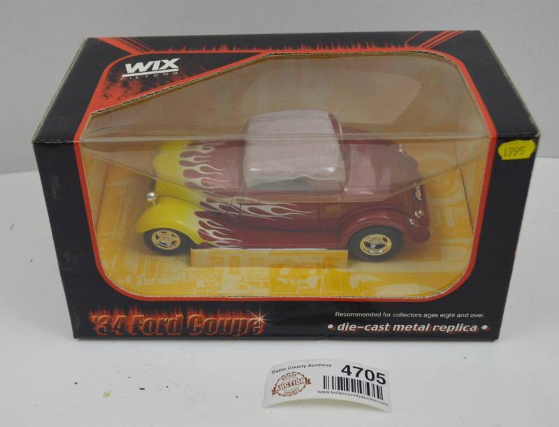 lot 4705 image: New In Box Wix 34 Ford Coupe Die Cast Car 125 Scale