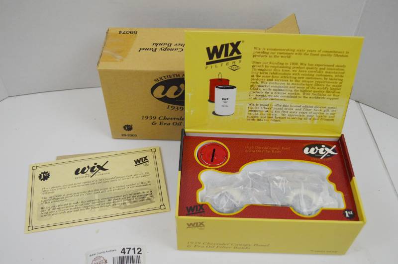 lot 4712 image: Wix 1939 Canopy Panel & Era Oil Filter Banks 16th Anniversary Die Cast Car