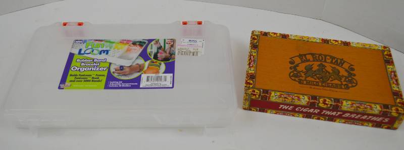 lot 4793 image: Cigar Box and Organizer Box