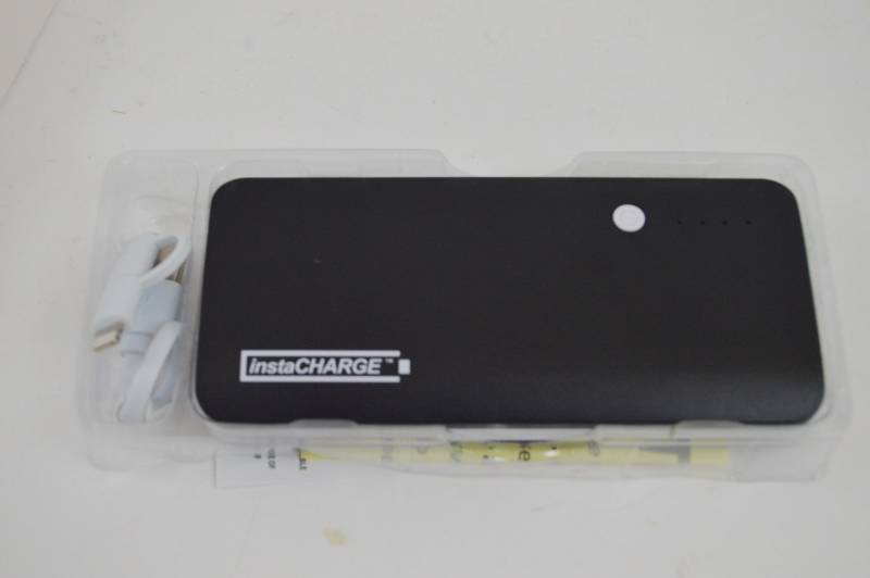 lot 4802 image: InstaCharge Portable Charger Black (Plugged Into Computer, Lights Come On)