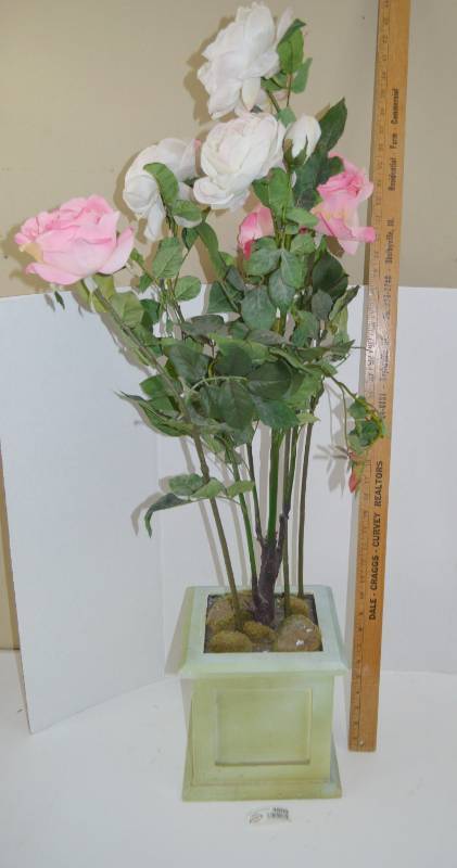 lot 4809 image: Faux Potted Rose Bush 41 T