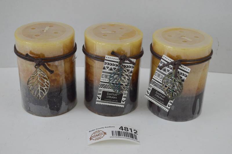 lot 4812 image: 3 New Butter Cream Candles 4