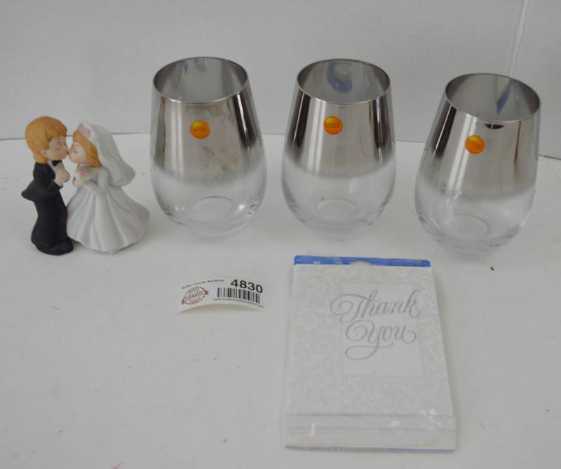 lot 4830 image: 3 Wine Tumblers, Bride and Groom Figurine, and Thank You Cards