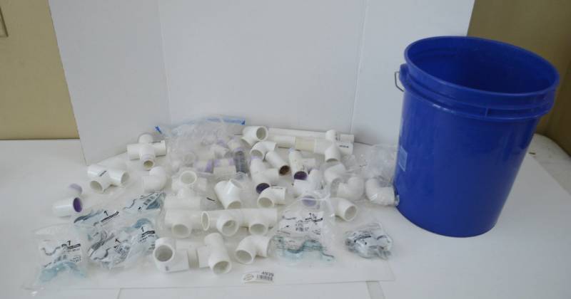 lot 4939 image: Bucket Of Misc PVC Fittings (Most 1)