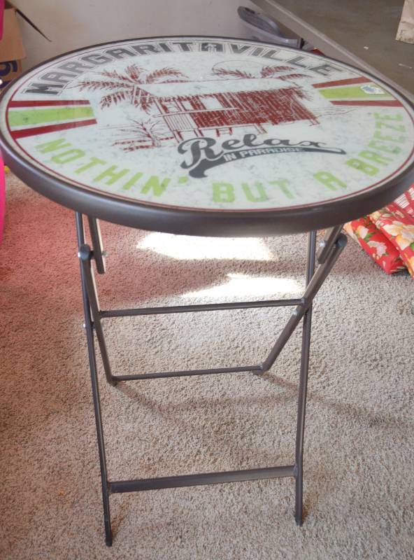 Margaritaville pub online table