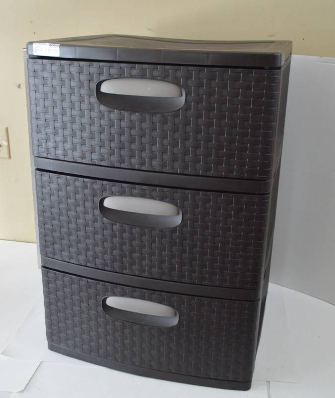 lot 4959 image: Sterilite 3 Drawer Weave Storage 29T x 20W x 17.5D
