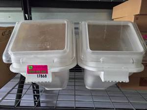 lot 17869 image: Bakers Mark Commercial Food Storage Containers - Set of 2