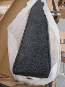 lot 34720 image: King Size Bed Rails And Center Bar