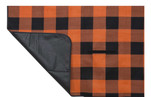 lot 41095 image: Outdoor Blacket