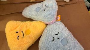 lot 41468 image: Gigglescape Food Friends Plush Set