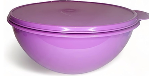 lot 41480 image: Tupperware Wonderlier Bowl- Purple NO LID