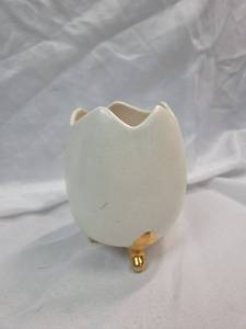 lot 853 image: Rose Douglas White Ceramic Egg Vase with Gold Feet