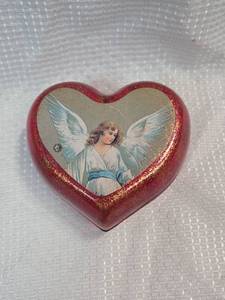 lot 873 image: Cranberry Glass Heart Trinket Box with Angel Design