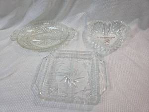 lot 882 image: Tribute Crystal Candy Dishes