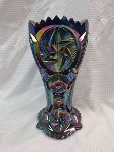 lot 892 image: Iridescent Carnival Glass Vase
