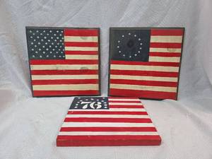 lot 927 image: Hand Painted 1776 American Flag Wall Art Set