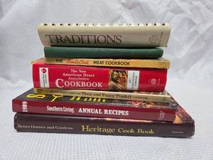 lot 936 image: Classic American Cookbook Collection