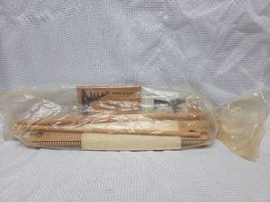 lot 947 image: Beka Looms Weaving Frame Set