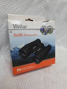 lot 969 image: Vivitar 5x30 Compact Binoculars
