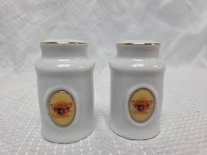 lot 979 image: Prairie Rose Supper Club Salt & Pepper Shakers