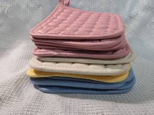 lot 1782 image: Quilted Pot Holders Set - Multi Color Collection