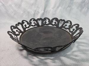 lot 1789 image: Ornate Black Metal Decorative Bowl