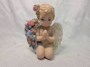 lot 1842 image: Hand-Decorated Porcelain Cherub Figurine