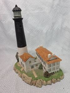 lot 1848 image: 1995 Pensacola FL Lighthouse Miniature Model