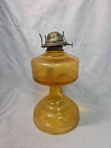 lot 1865 image: Yellow Glass Oil Lamp Base