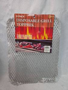 lot 1870 image: 3 Pack Disposable Grill Toppers