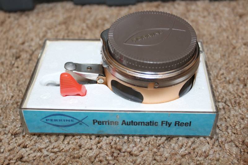 lot 2015 image: Perrine Automatic Fly Reel