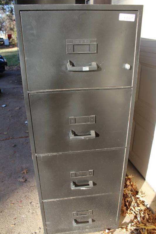 lot 2023 image: 4 Drawer Fire Proof File Cabinet