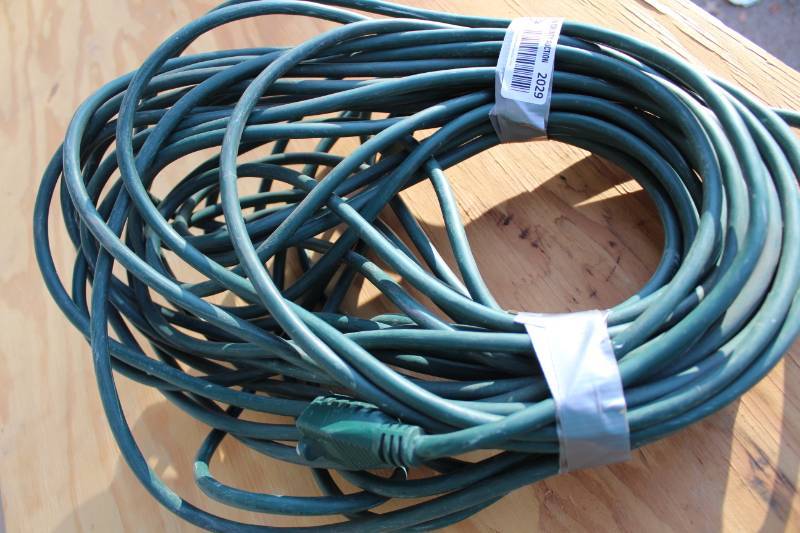 lot 2029 image: Extension Cord