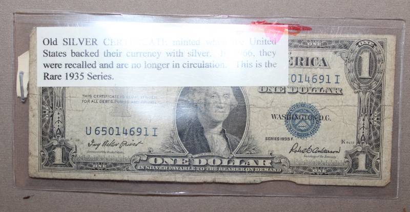 lot 1906 image: Rare 1935 Silver Certificate Dollar Bill